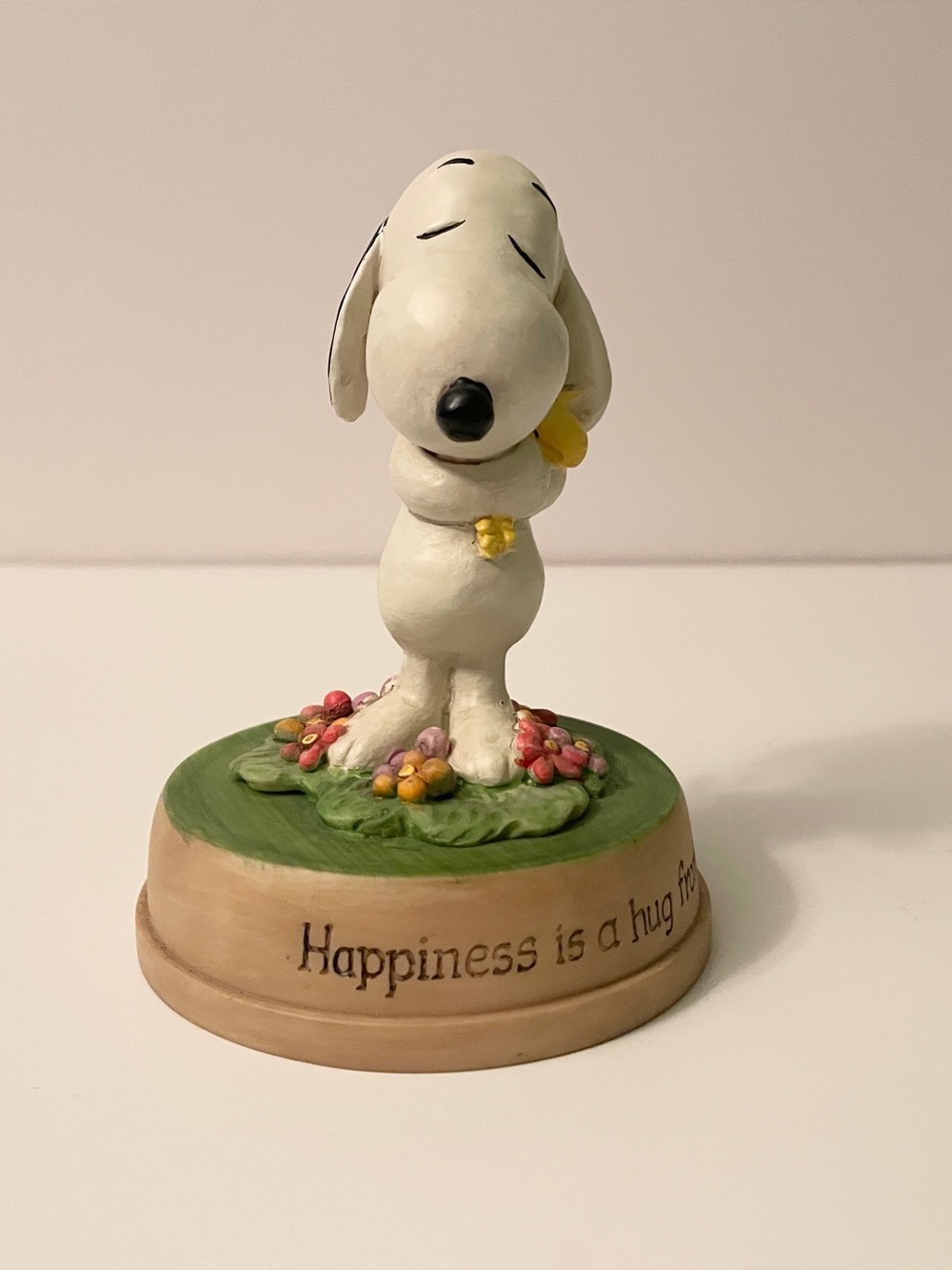 Hallmark Peanuts Gallery Snoopy Woodstock Figurine 2011 Happiness Is A Hug